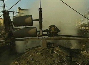 중국 광산서 대규모 폭발…100여 명 사망·매몰