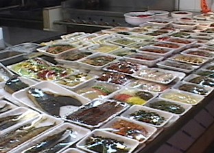 하루 고객 3천명, 강남 대치동 재래시장의 반격