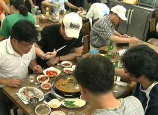 [맛있는 경제] 정 가득한 손맛 안양 순대국밥