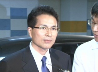 스폰서 특검, 한승철-정 씨 첫 대질…혐의 부인