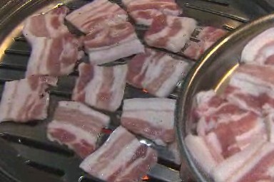 국민고기 삼겹살, 넘치는 사랑에 가격 고공행진