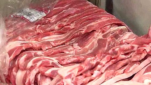 100g당 800원…대형마트, 또 다시 삼겹살 전쟁