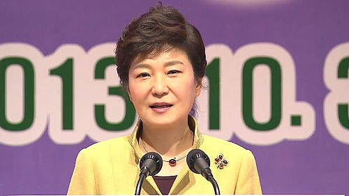 박 대통령 일-가정 함께…여성 일자리 집중