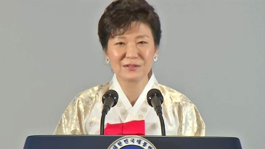 박 대통령 에볼라 보건인력 파견하겠다