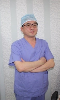 여름 휴가 전, 연예인 닮은 ‘가슴성형’  해볼까?