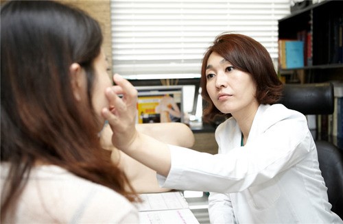 한방가슴성형의 한계를 극복한 동백미즈한의원 정미림 원장의 양한방협진