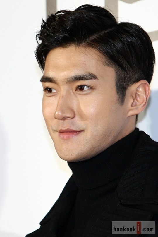 슈퍼주니어 시원, 근접촬영에도 굴욕 없는 미남