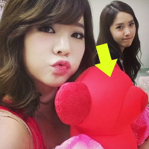 써니 윤아 곰인형, 누가 준 선물이길래… 혹시 남자친구?