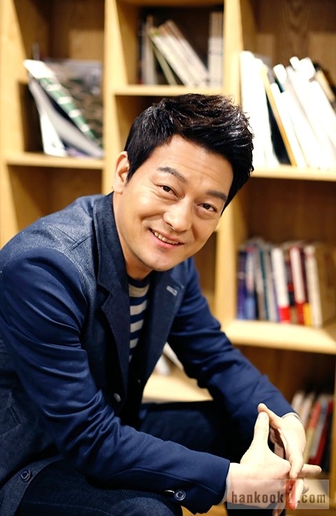 조성하, 부드러운 눈빛…촉촉해