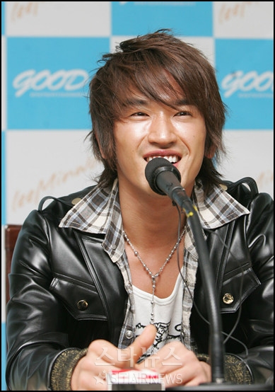 이민우