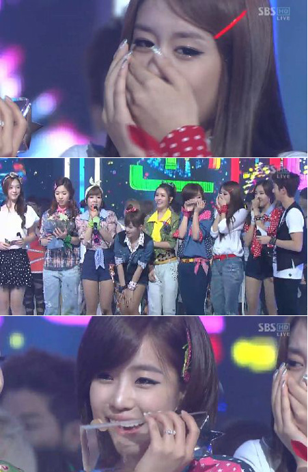 티아라, 롤리폴리로 인기가요 첫 1위 눈물