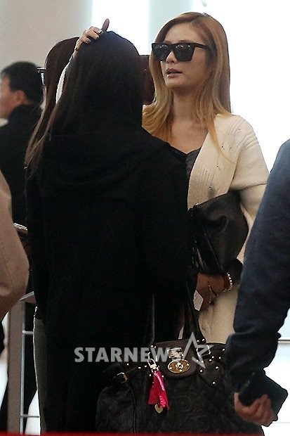 [★포토]나나, 유이언니 헤어스타일 만져줄게요