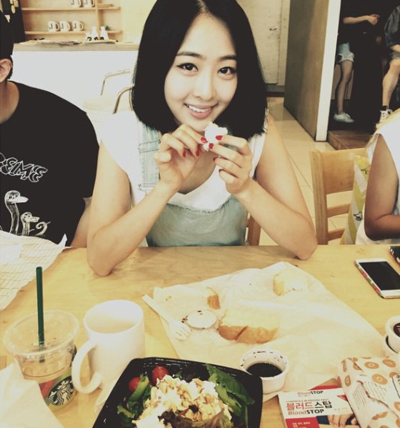 씨스타 다솜, 생기발랄 일상 빵야빵야 빵모닝