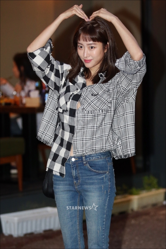 [★포토]전혜빈 하트도 예뻐!