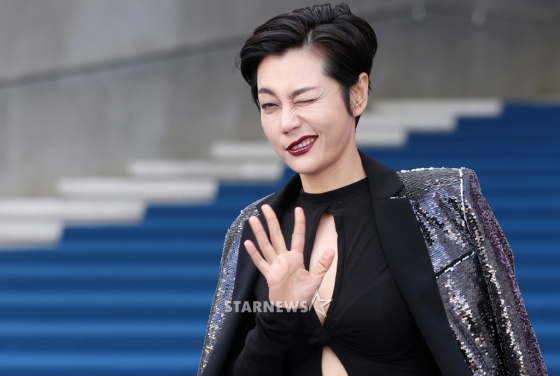 [★포토]춘자, 다 죽이는 윙크