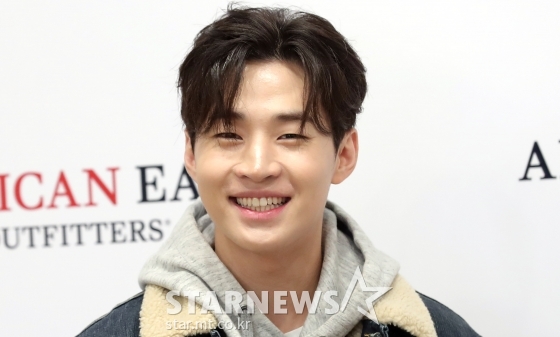 헨리, SJ레이블 재계약 않기로..홀로서기 나선다(공식)