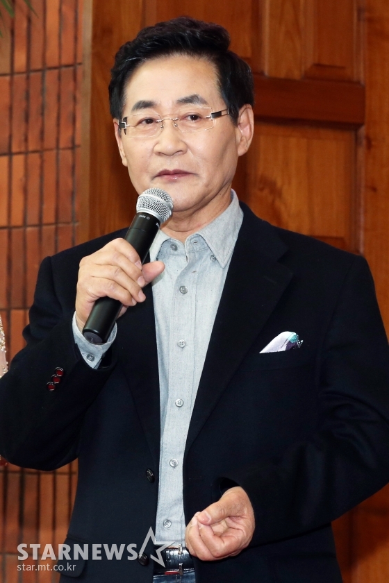 40억대 횡령혐의 충격..윤형주는 누구? 세시봉 원년멤버, 윤동주 6촌