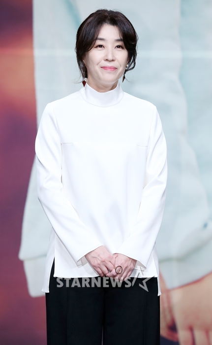 김미경, 류덕환·고경표와 한솥밥..씨엘엔컴퍼니行(공식)