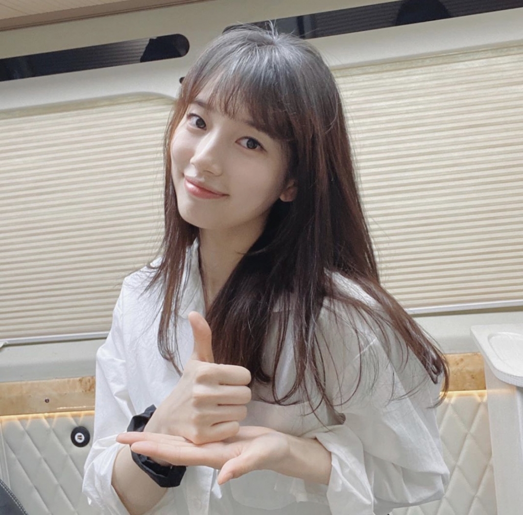 수지, 얼굴만큼 예쁜 마음..덕분에챌린지 동참