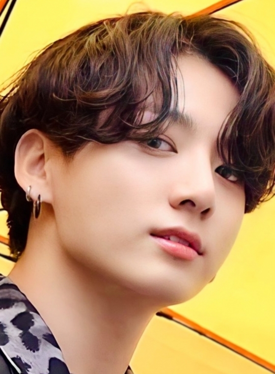 방탄소년단 정국 장발헤어 2020년 가장 트렌드한 韓남성 헤어스타일 선정..역시 트렌드 세터