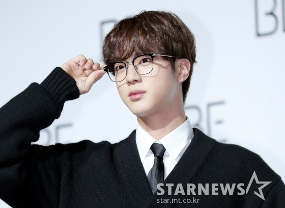 방탄소년단 진, 카카오콘 응원보드 2020년 최다 콘 수집가 인기 아티스트상 선정