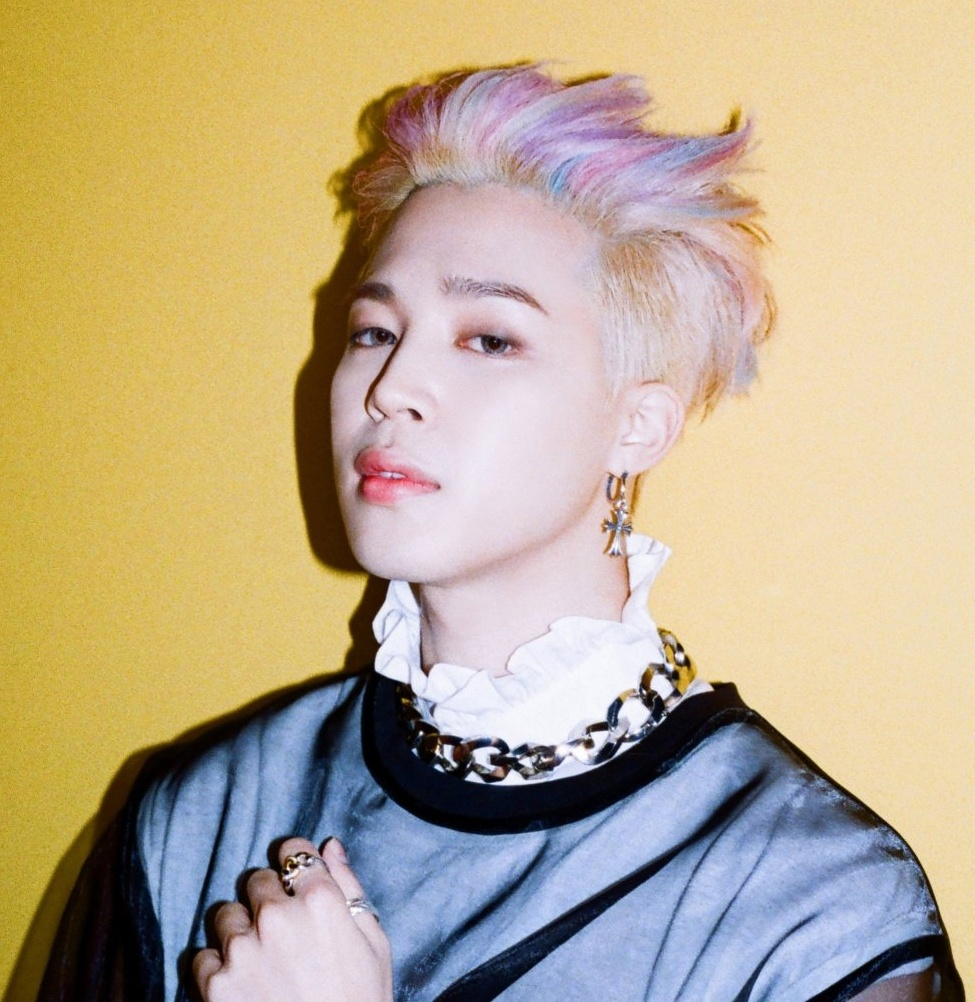 버터의 상징 방탄소년단 지민 레인보우 헤어 2021 BTS 최고의 패션 선정..印매체
