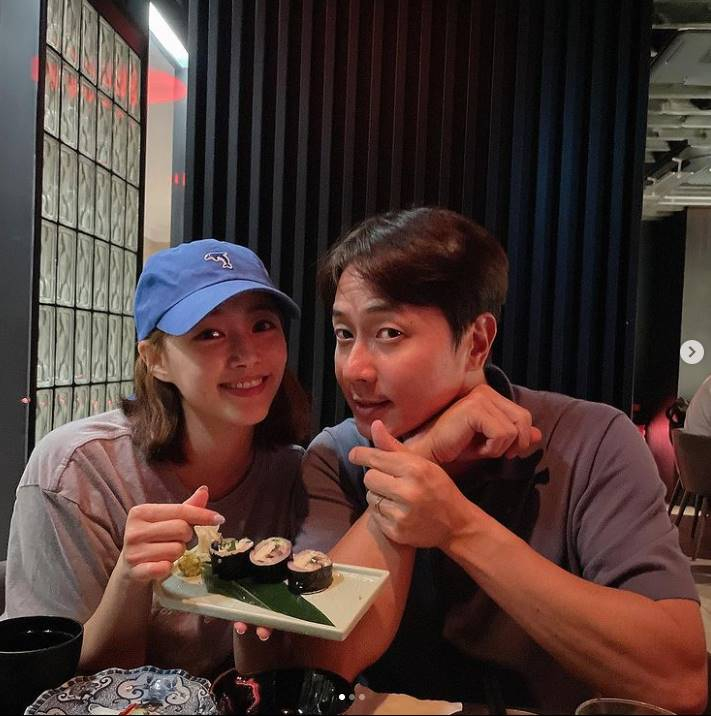 이은주, ♥앤디와 김밥에 손하트가 웬 말이냐..먹방도 꽁냥꽁냥[스타IN★]