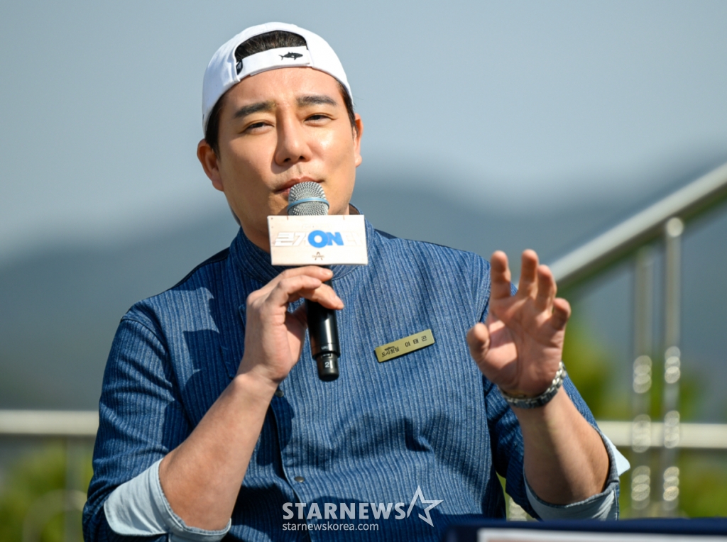이태곤 도시횟집 오픈합니다[★포토]