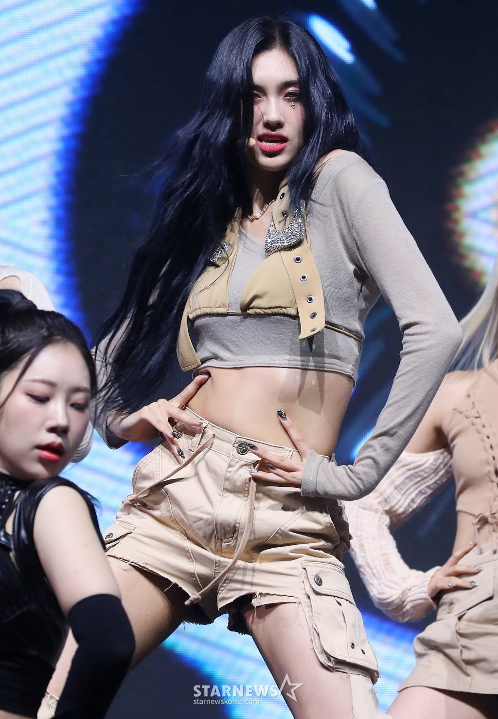 에버글로우 아샤 카리스마 폭발[★포토]