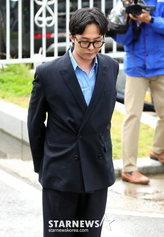 갤럭시, 지드래곤 향후 계획 밝힌다..21일 반포동서 기자회견[공식]