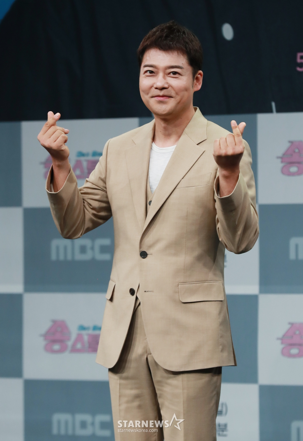 전현무 송스틸러, 사랑해 주세요[★포토]