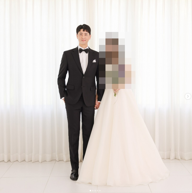 6세 연하♥ 이동욱, 오늘(25일) 장가간다..전날 폭우 걱정 나 내일 결혼해야 되는데