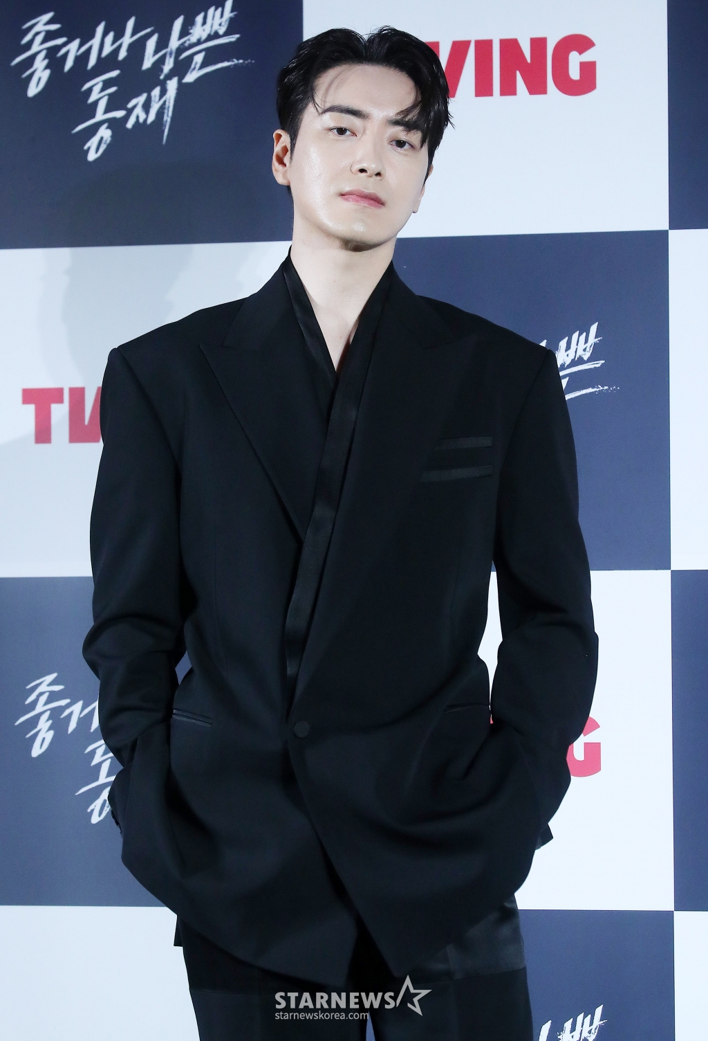 이준혁 나쁜 동재 포즈[★포토]