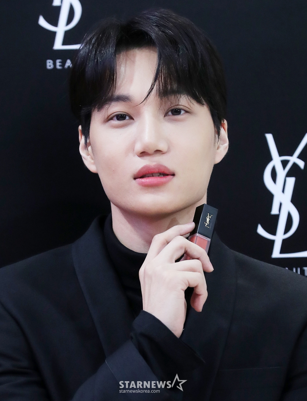 軍 다시 갈래? 엑소 카이, 전역 첫날부터 전과자 합류 [스타이슈]