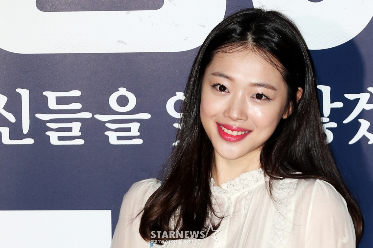 故 설리 친오빠, 또 저격 폭로 절친이 상을 당하면 하던 일도 때려치우고 가야..[스타이슈]