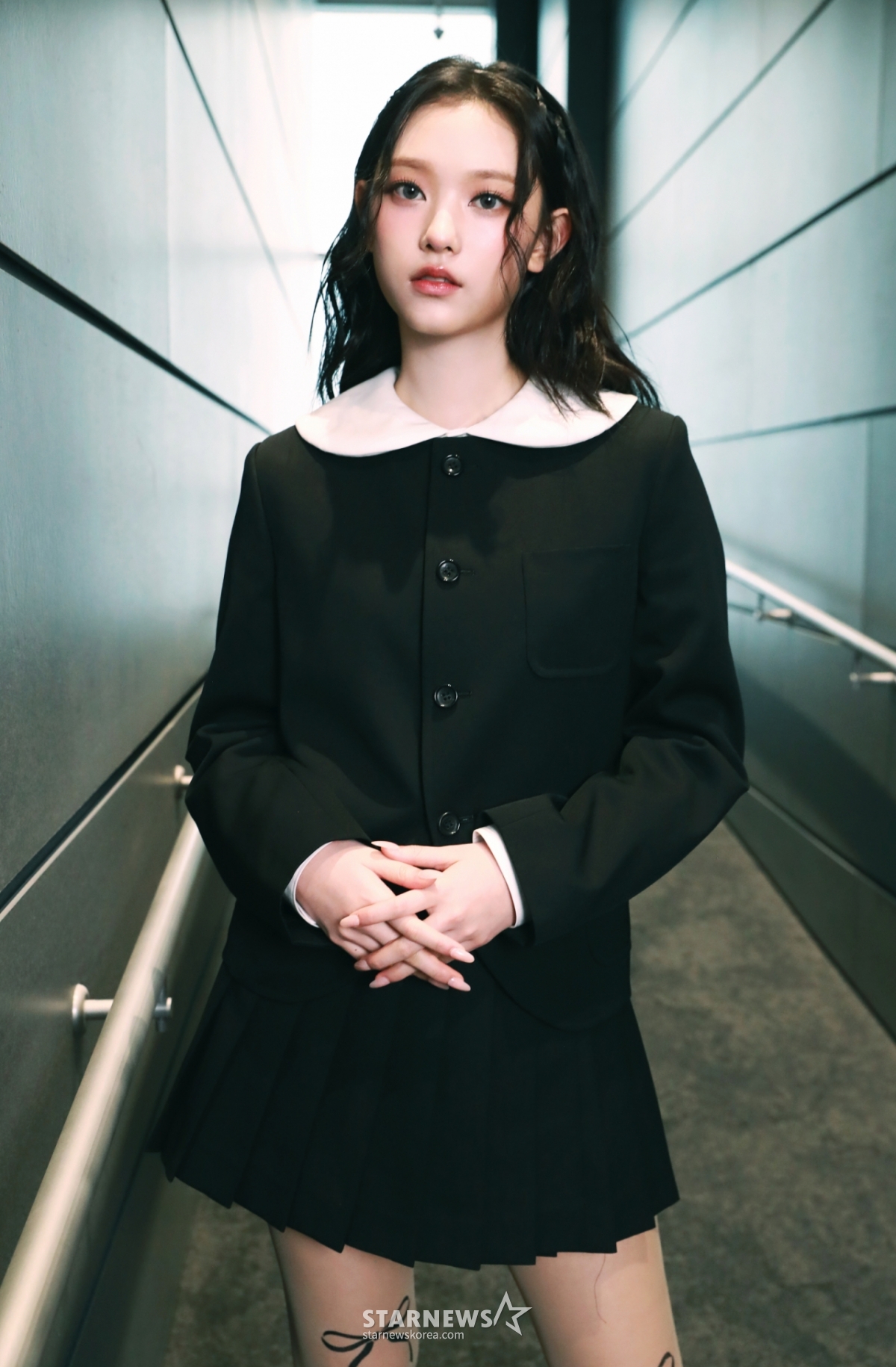 미국 현지 포착, 짧은 여정 속에 숨은 복선