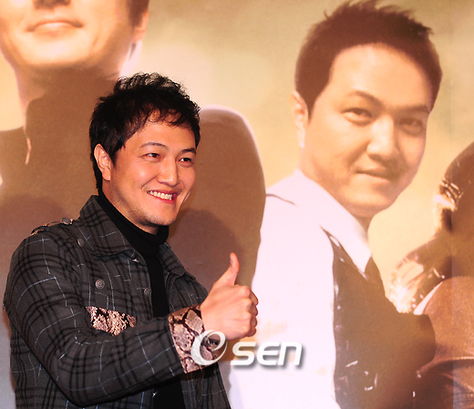 정웅인, 한고은과 베드신? 닭 가슴살 먹으면서 운동했다