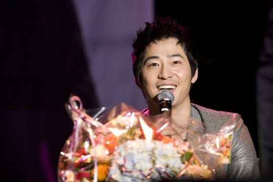 강지환, 아시아 각국 1500여명 팬들과 특별한 만남