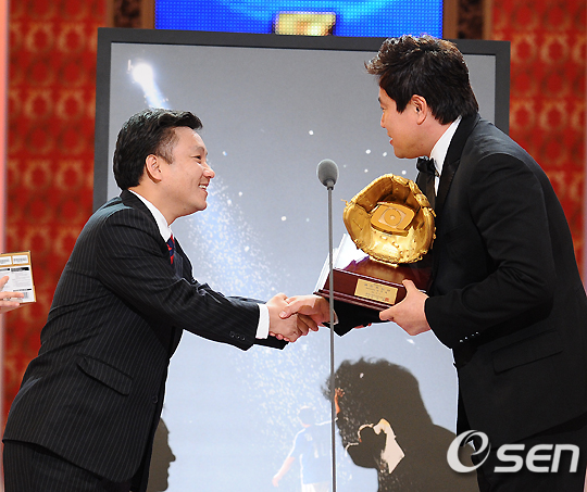 [사진]스포츠사진기자회장,골든 포토상 축하합니다