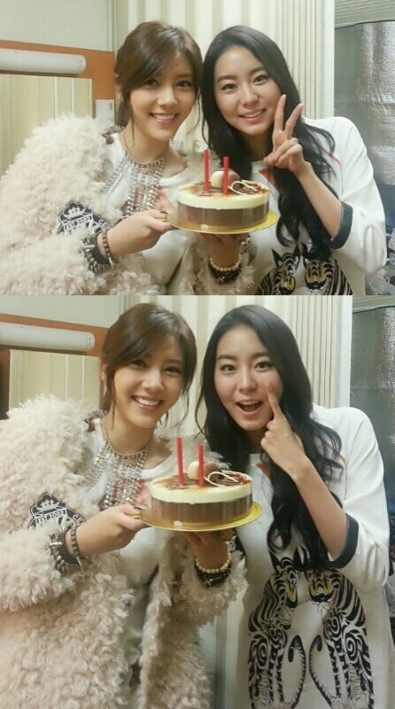 손담비-유이, 우열을 가릴 수 없는 꽃미모 ‘훈훈’
