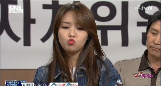 SNL 민아 vs 혜리 강력 애교 대결