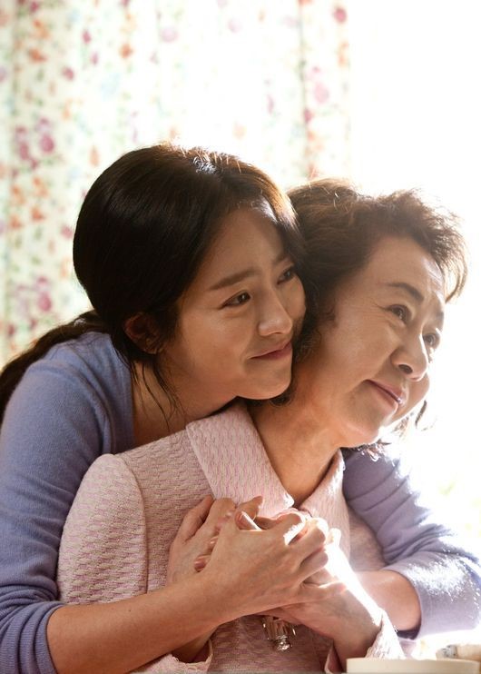 장수상회 한지민, 윤여정과 모녀 케미를 기대해