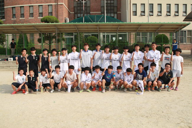 성남, K리그 축구의 날 맞아 태평중학교 방문