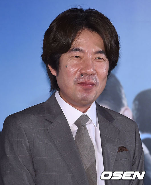 베테랑 오달수 넘버쓰리 이후 통쾌한 액션영화