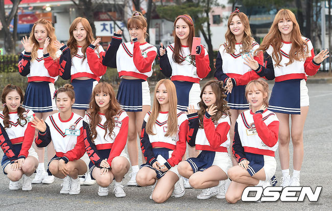 [사진]우주소녀,귀여운 치어리더 패션