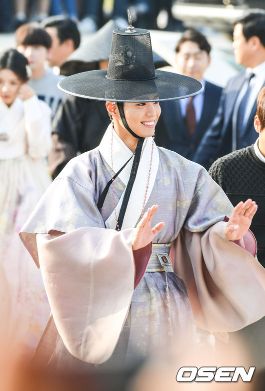[사진]구르미 박보검,화사한 미소로 인사해요