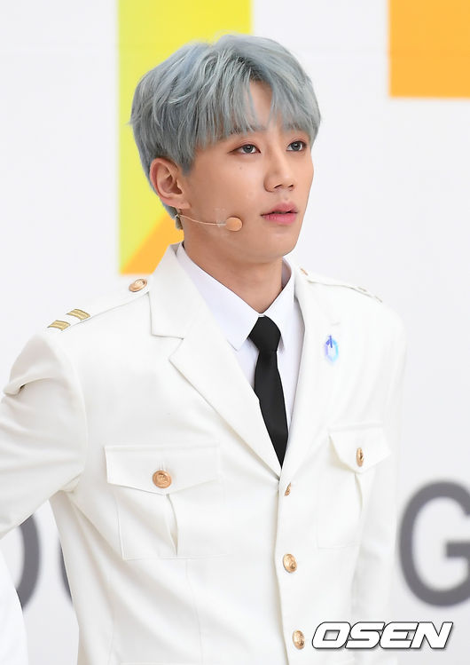 [사진]더유닛B 1위 준,여심 사로잡은 외모
