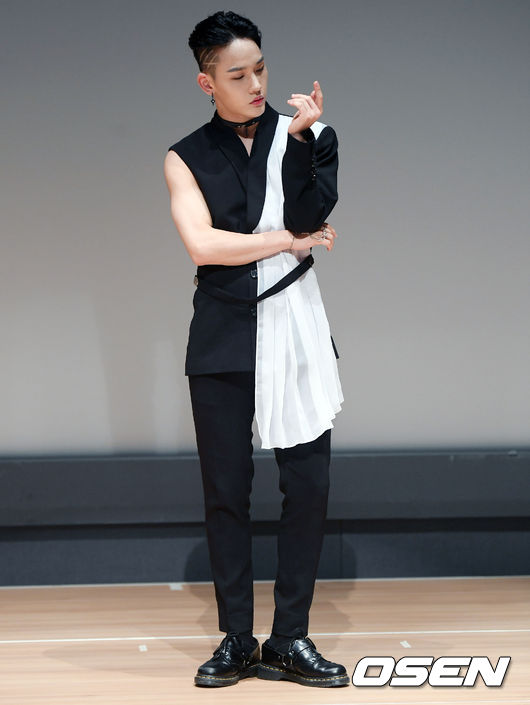 [사진]14U 비에스,멋진 포즈
