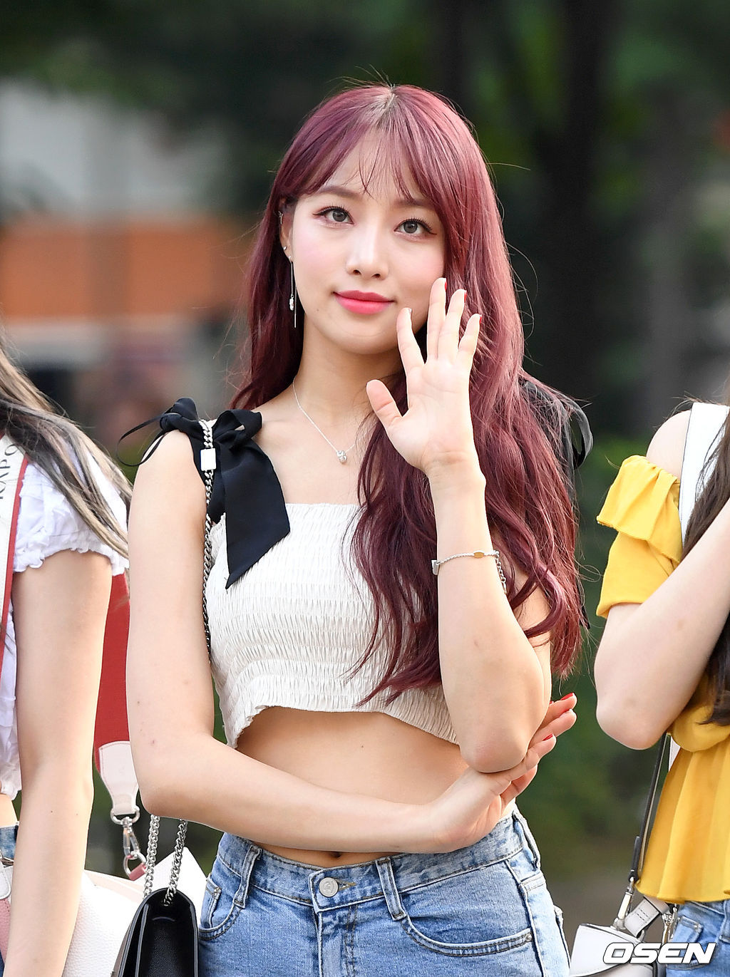 [사진]네이처 새봄,우아한 레드헤어