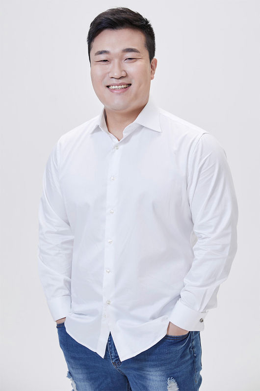 동백꽃 필 무렵 한우열, 럭키컴퍼니와 전속계약..첫 소속사, 적극 지원할 것(공식)